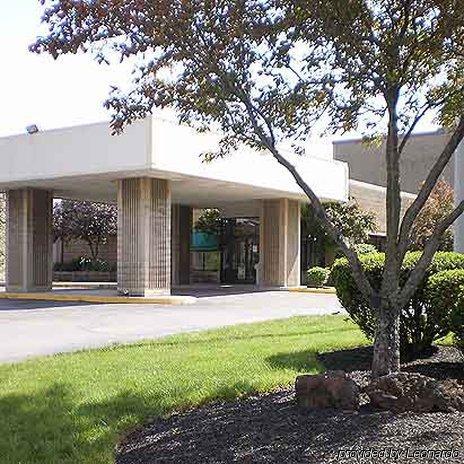 Boarders Inn And Suites - Marion Extérieur photo